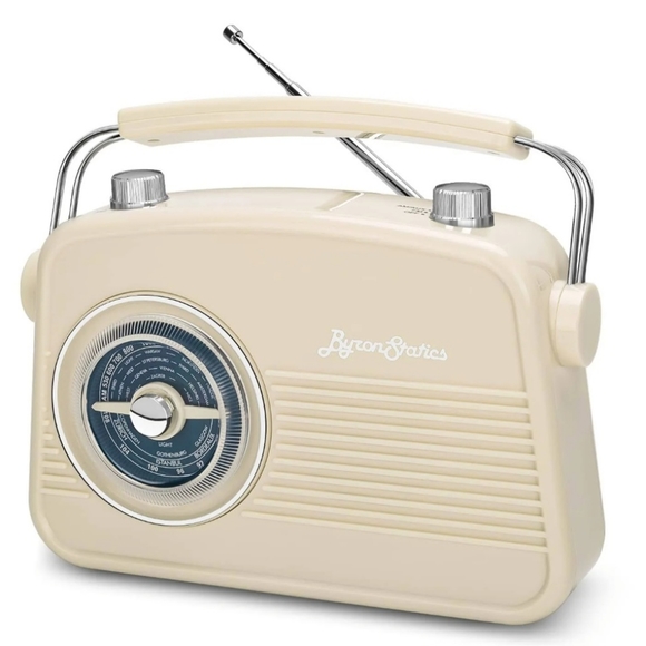 Byron Statics Other - NWT Byron Statics AM/FM Authentic Retro Radio, color= cream